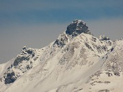 39 Maxi zoom verso Monte Valletto (2371 m)